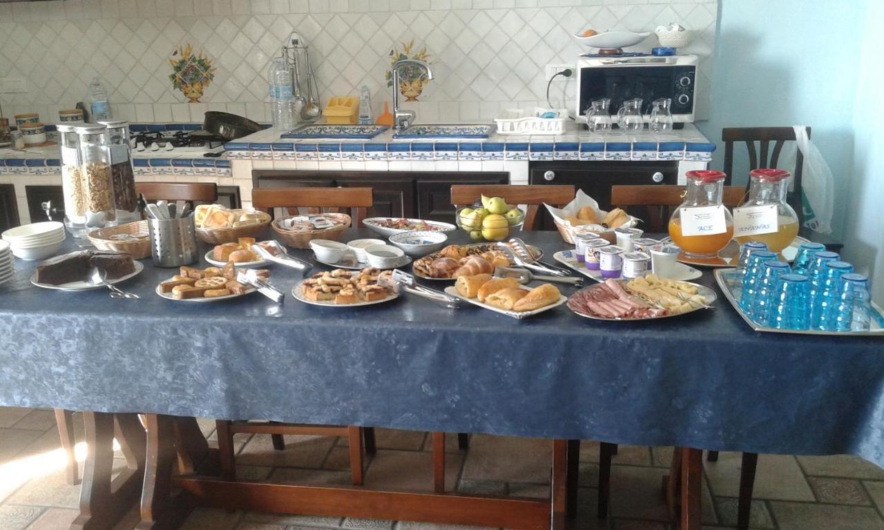 Ottocento Sul Mare Bed & Breakfast Nizza di Sicilia Exterior foto