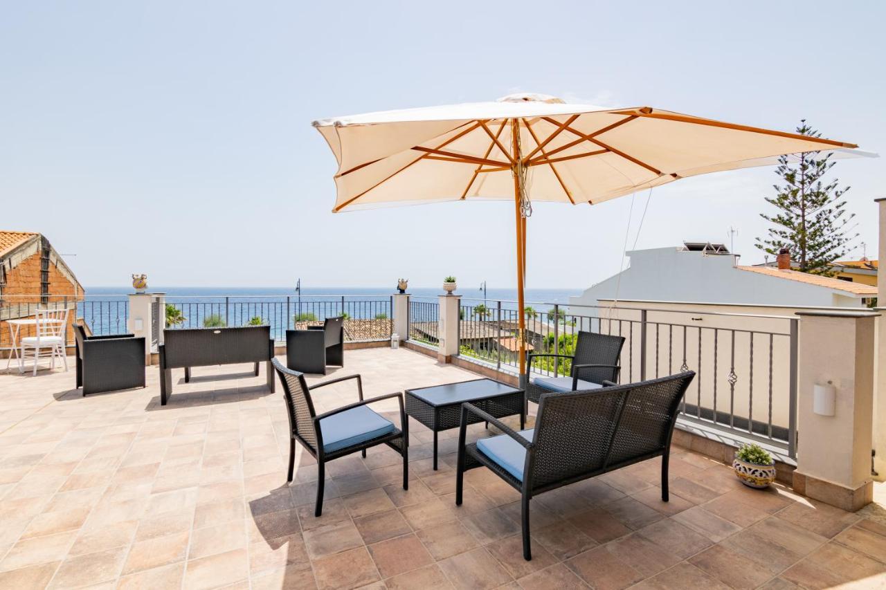 Ottocento Sul Mare Bed & Breakfast Nizza di Sicilia Exterior foto