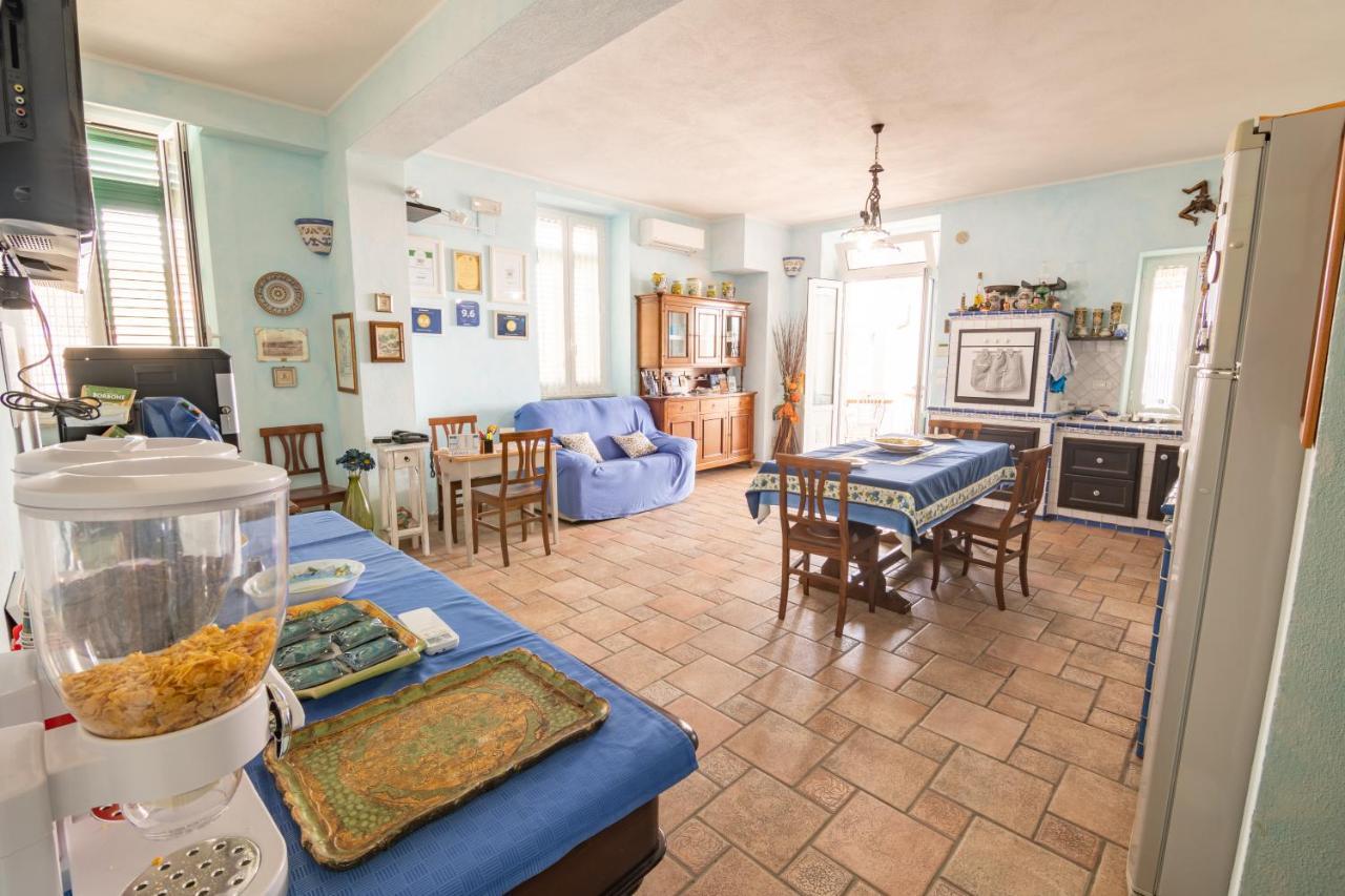 Ottocento Sul Mare Bed & Breakfast Nizza di Sicilia Exterior foto