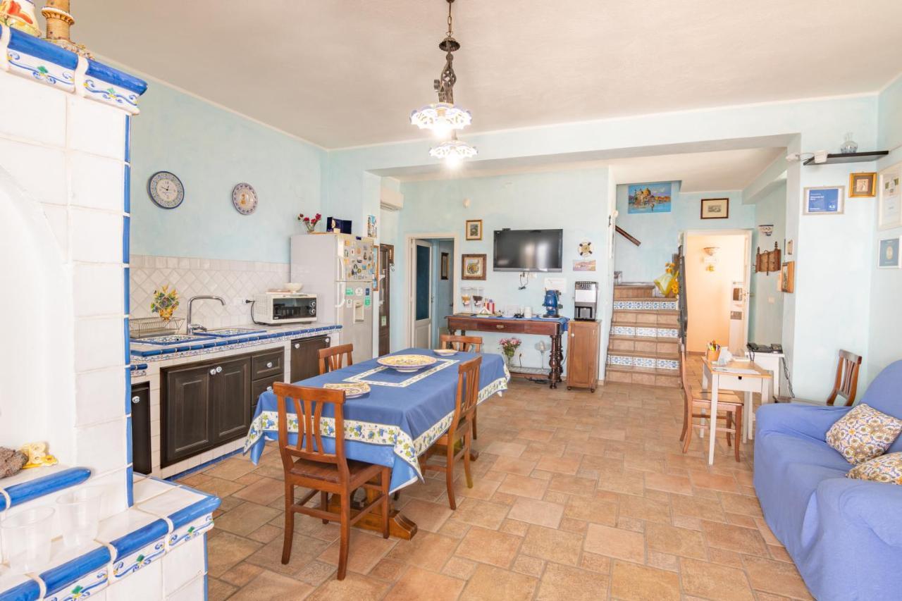 Ottocento Sul Mare Bed & Breakfast Nizza di Sicilia Exterior foto