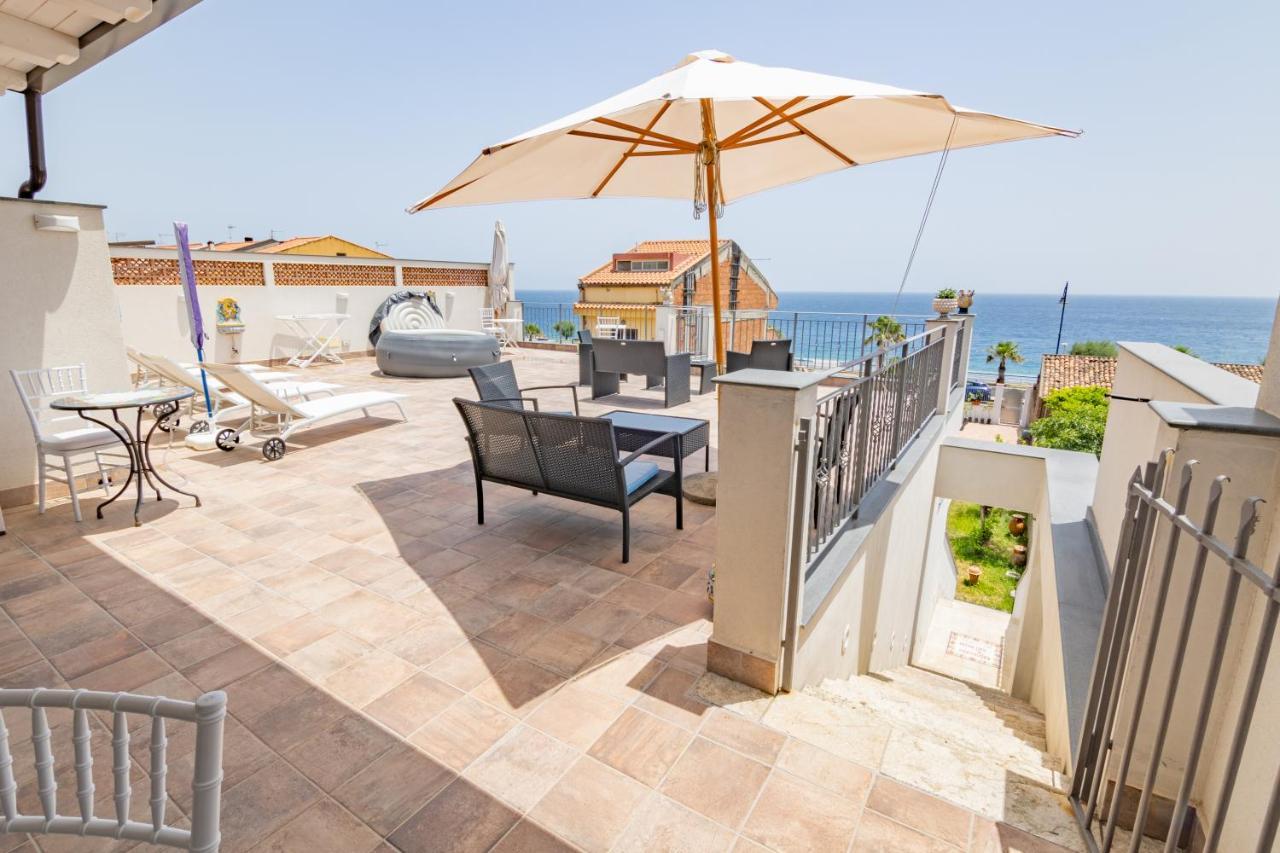 Ottocento Sul Mare Bed & Breakfast Nizza di Sicilia Exterior foto