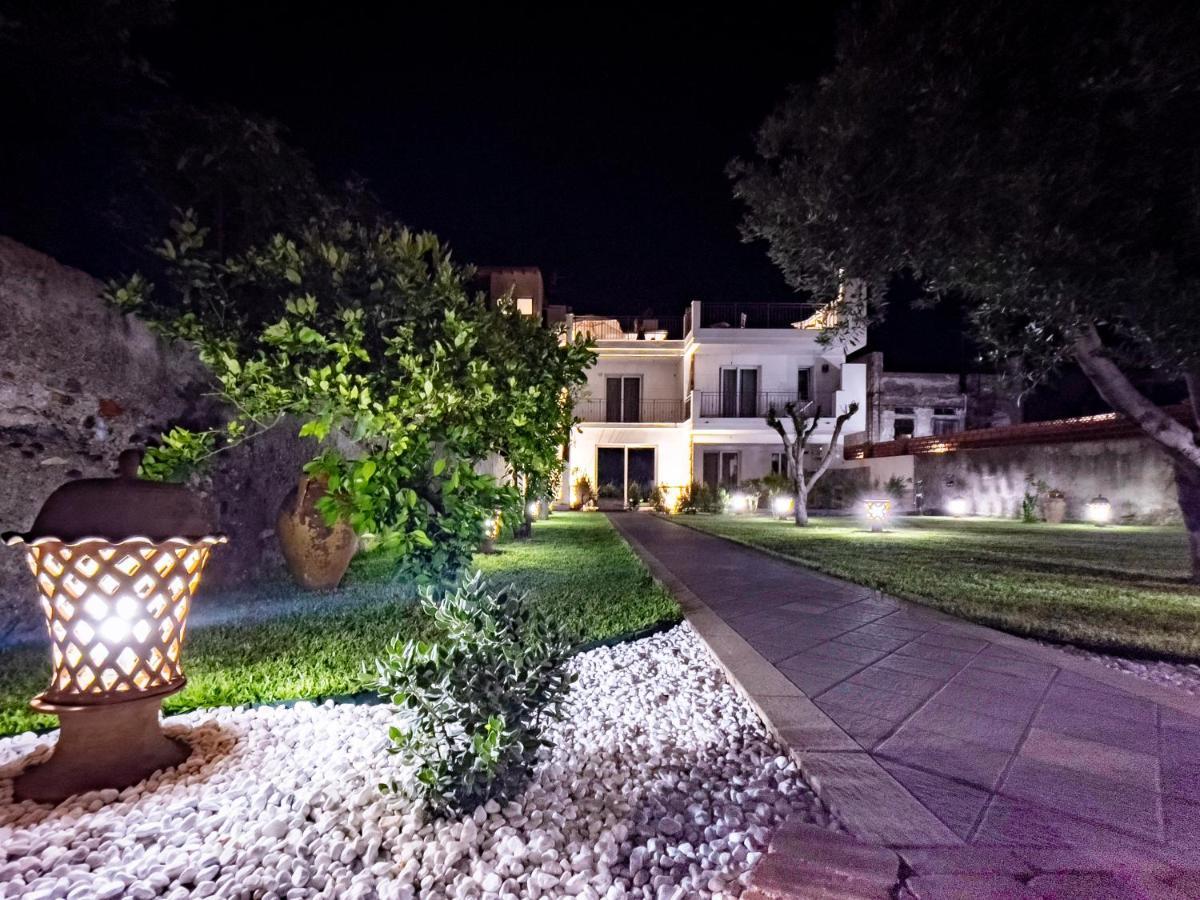 Ottocento Sul Mare Bed & Breakfast Nizza di Sicilia Exterior foto