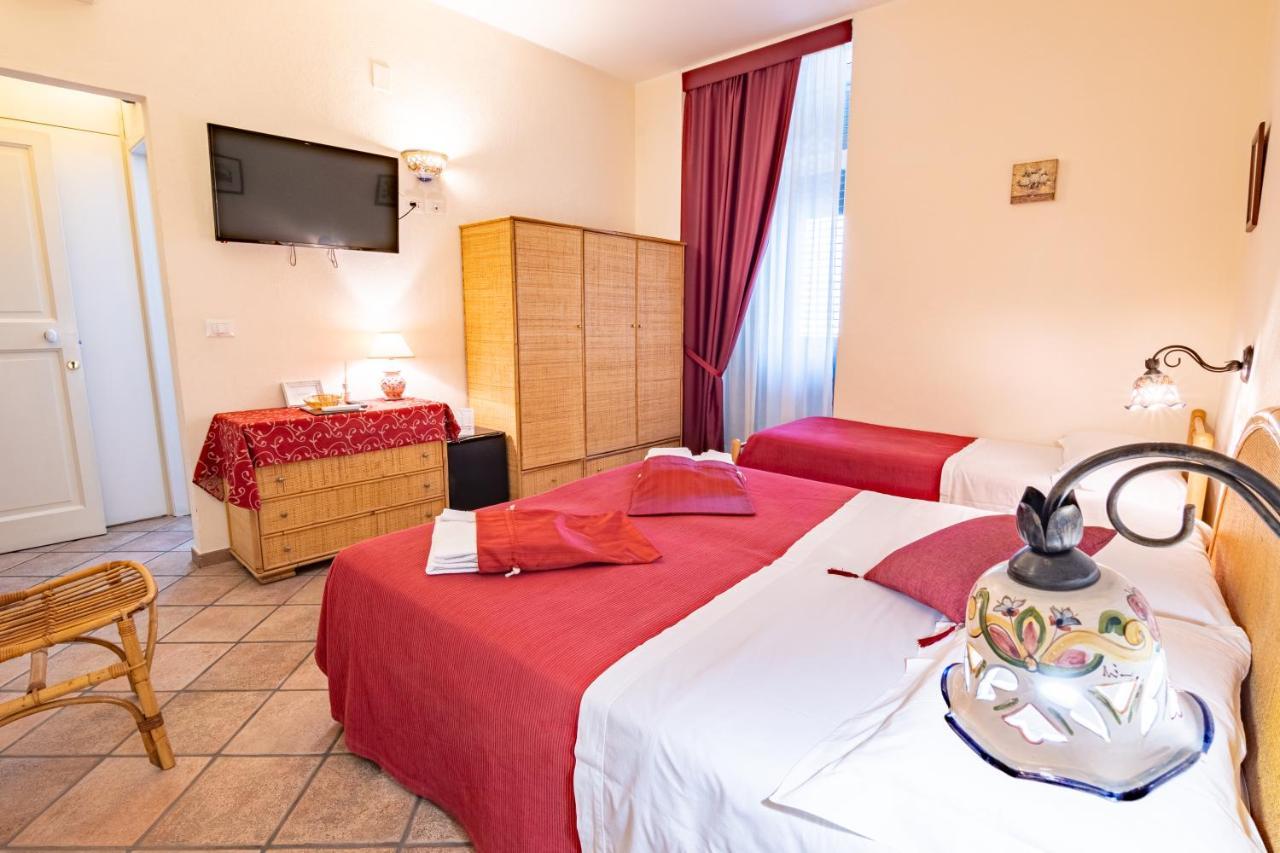 Ottocento Sul Mare Bed & Breakfast Nizza di Sicilia Exterior foto