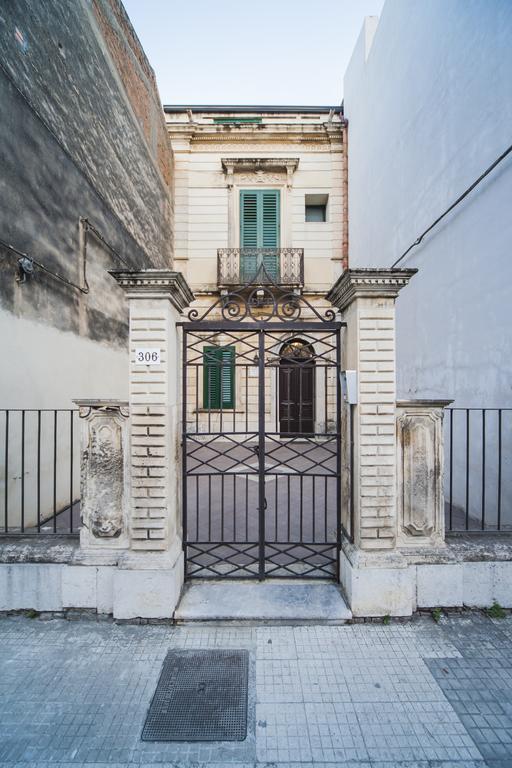 Ottocento Sul Mare Bed & Breakfast Nizza di Sicilia Exterior foto